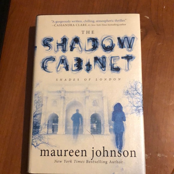 The Shadow Cabinet #3 by Maureen Johnson - Picture 1 of 3